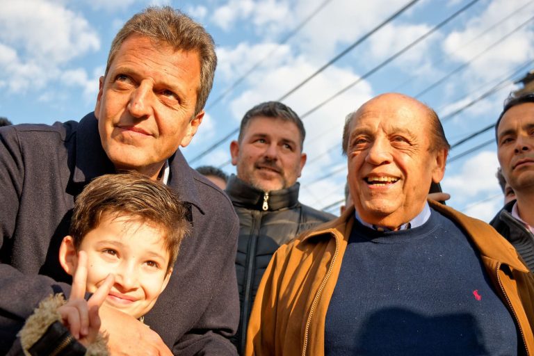 Massa llamó a reforzar los espacios de primera infancia y las tareas de cuidado durante su paso por Berazategui