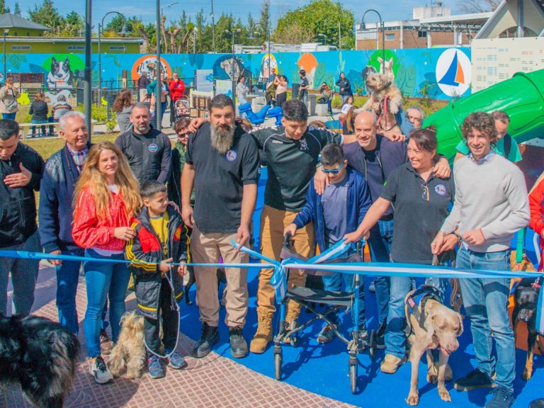 Andreotti inauguró la plaza “Bruno”, en homenaje a un perro