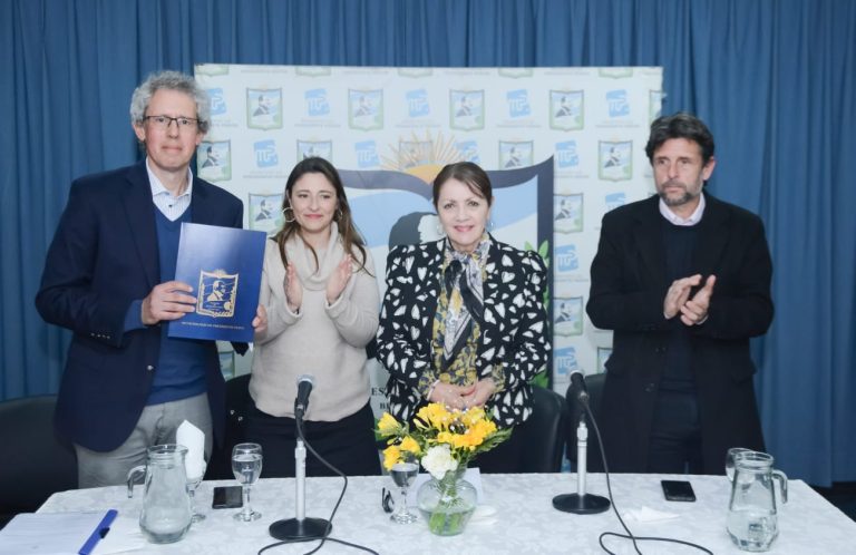 Presentan Parque Industrial en Presidente Perón