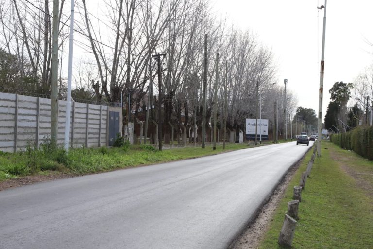 Pavimentan calles en Canning