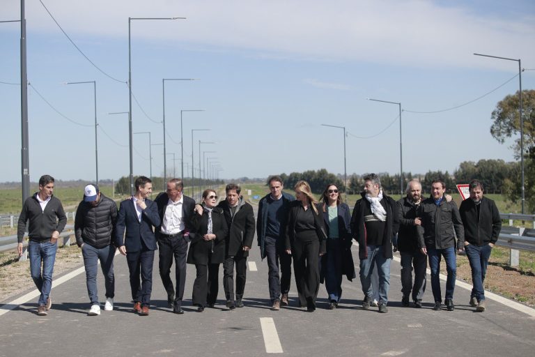 Kicillof inauguró un tramo de la Autopista Presidente Perón
