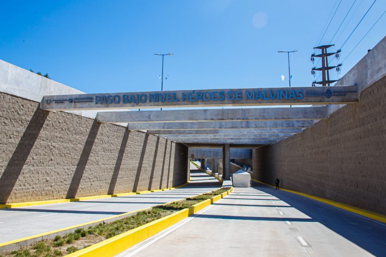 Inauguran paso bajo vías entre Berazategui y Varela