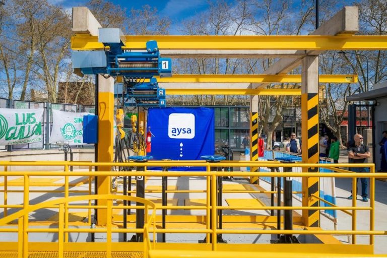 AySA inauguró la Estación de Bombeo Cloacal en Almirante Brown