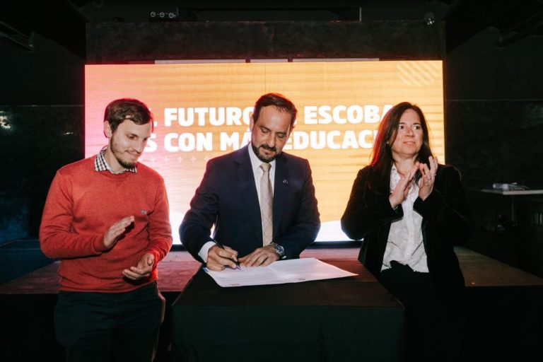 Sujarchuk anunció la UNI Esco, la primera universidad propia de Escobar