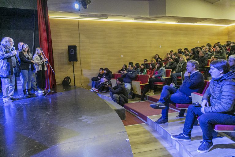 Entregan premios por historietas en Brown