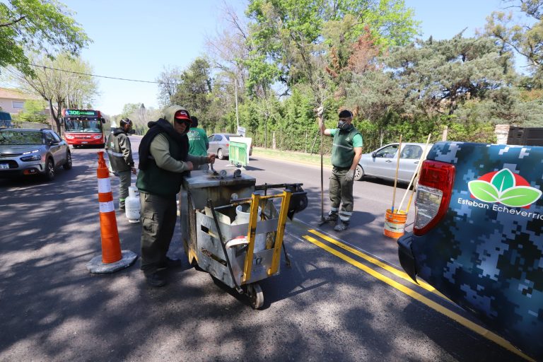 Avanzan trabajos viales en Esteban Echeverría