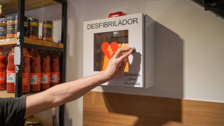 Suman centro comercial a zona cardioprotegida