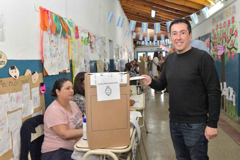 Nardini fue reelecto y se consolida como el intendente más votado del Conurbano bonaerense