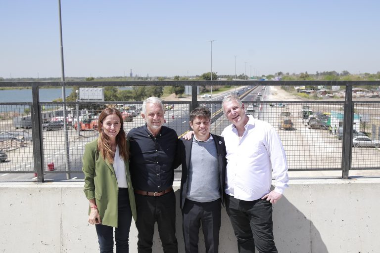 Kicillof y Alak recorrieron el avance de las obras para evitar inundaciones en La Plata