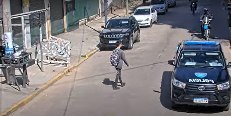 Robaron una moto en San Miguel y fueron detenidos gracias a Ojos en Alerta