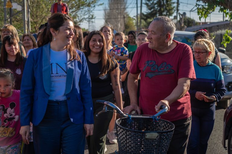 Mariel Fernández supervisó el avance de obras en Mariló
