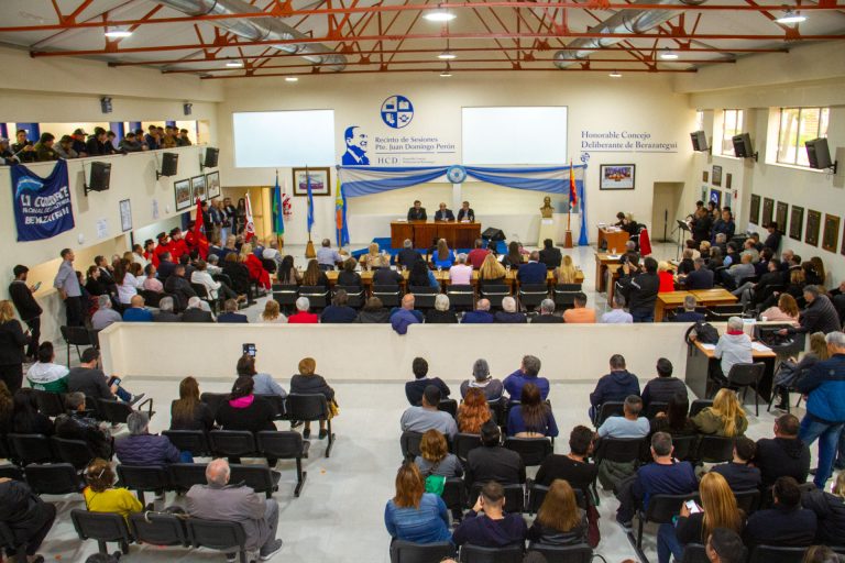 Homenaje a Raúl Alfonsín en Berazategui