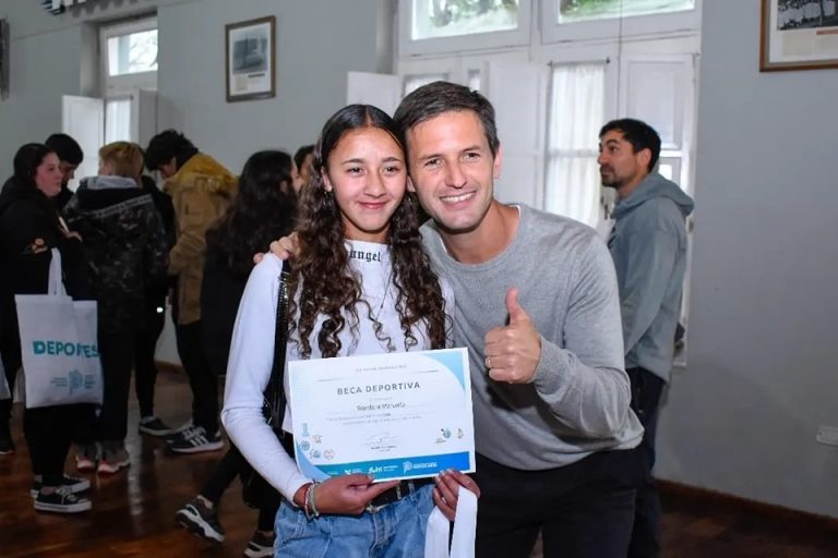 Becas para deportistas de San Vicente