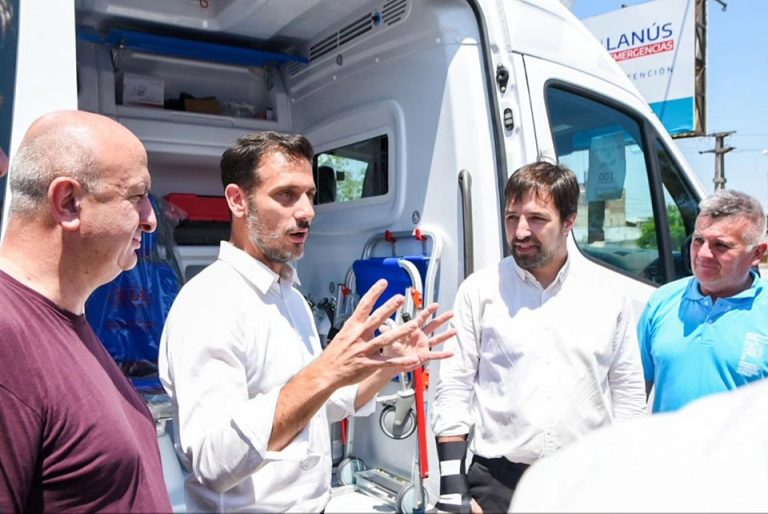Lanús cuenta con una nueva ambulancia y ecógrafo en la UPA 3
