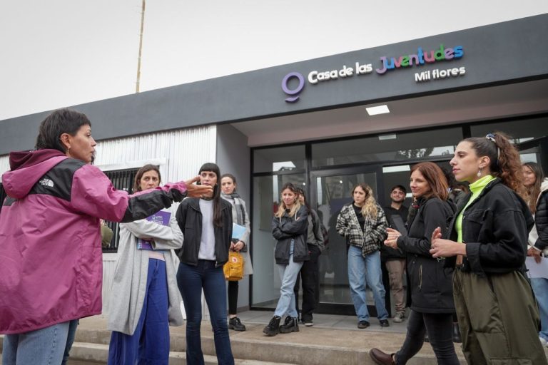 Firman convenios para inclusión social de jóvenes en Quilmes