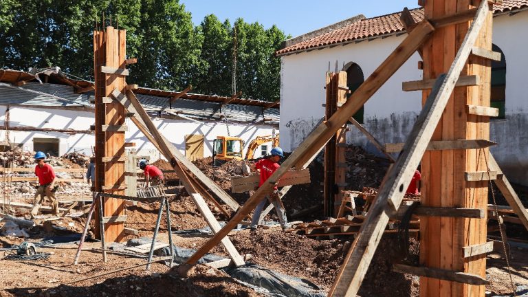 Obras en la maternidad Santa Rosa de Vicente López