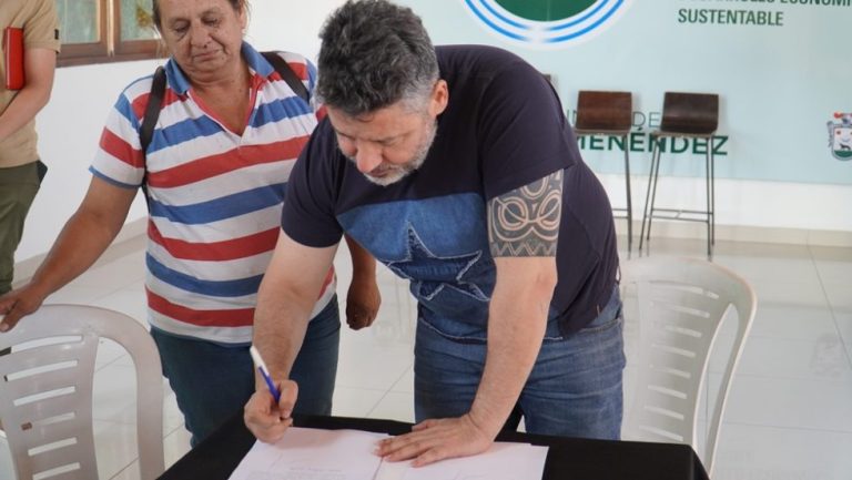 Menéndez logró un acuerdo para garantizar carne a buen precio en Merlo