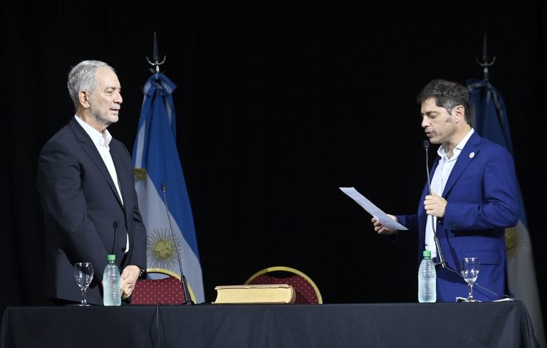 Kicillof participó de la asunción de Alak como intendente de La Plata