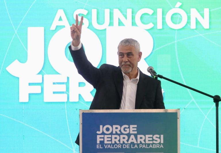 Ferraresi: “Tenemos que ser capaces de crear una propuesta política que contenga y debata”
