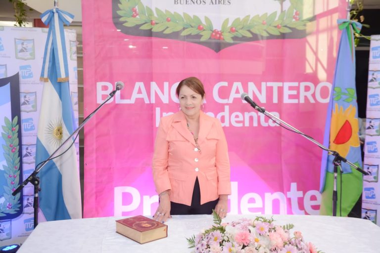 Blanca Cantero juró otra vez como intendenta de Presidente Perón