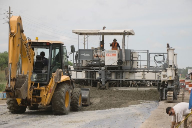 Avanza pavimentación en Ruta 40