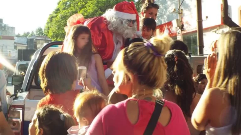 Papá Noel estará en Monte Grande