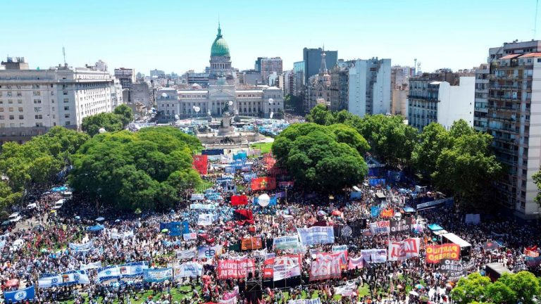 Moyano insinuó más protestas contra el Gobierno
