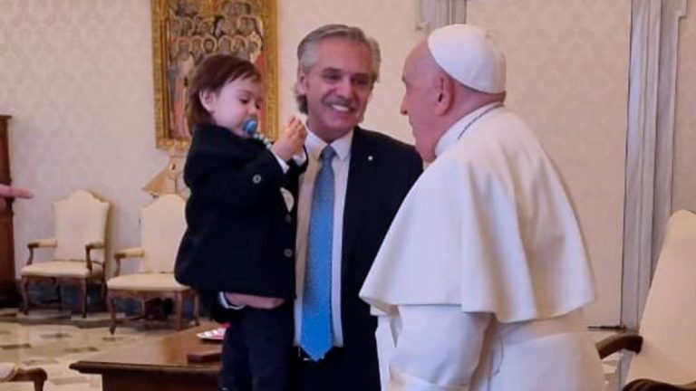 El Papa Francisco se reunió con el ex presidente Alberto Fernández