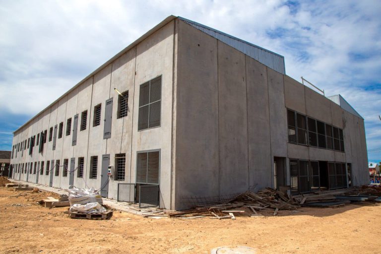 Avanza construcción de alcaidía en Quilmes
