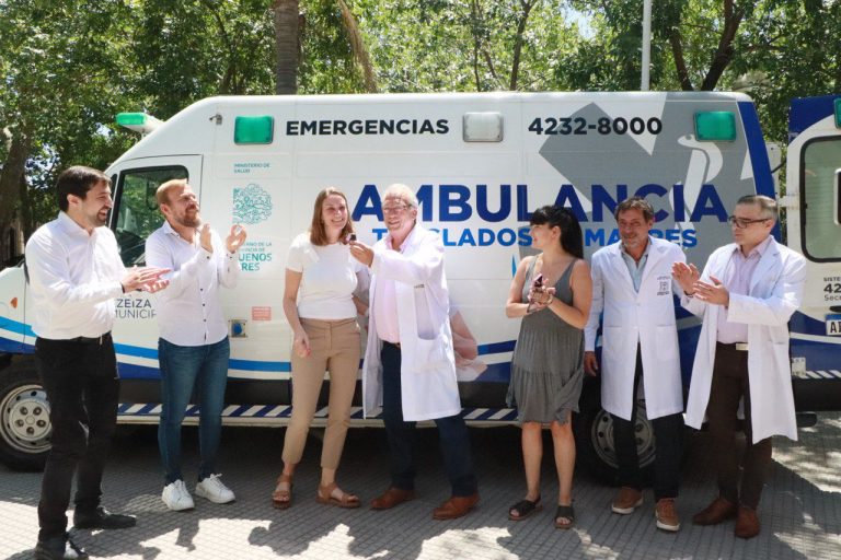 El Hospital Eurnekian cuenta con una nueva ambulancia
