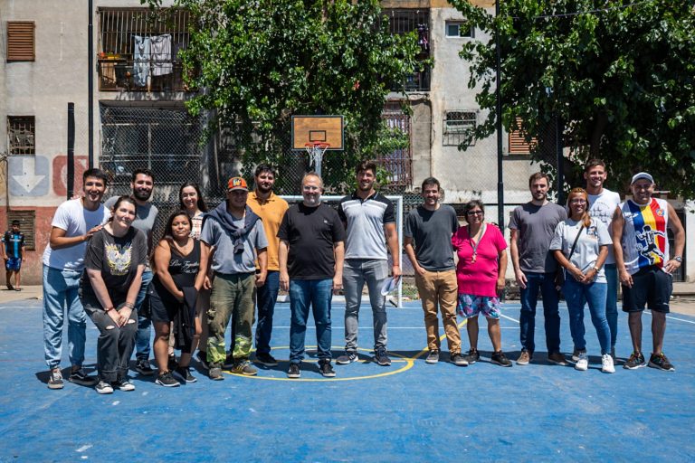 Inauguran espacios recreativos en el Barrio Ejército de Los Andes
