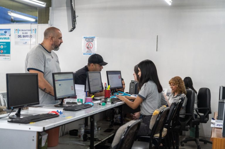 Moreno agiliza la entrega de licencias de conducir