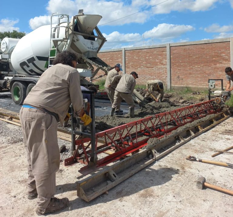 Obra vial en Presidente Perón