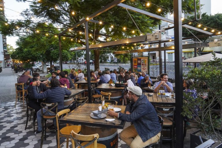 Noche de las hamburgueserías en Vicente López