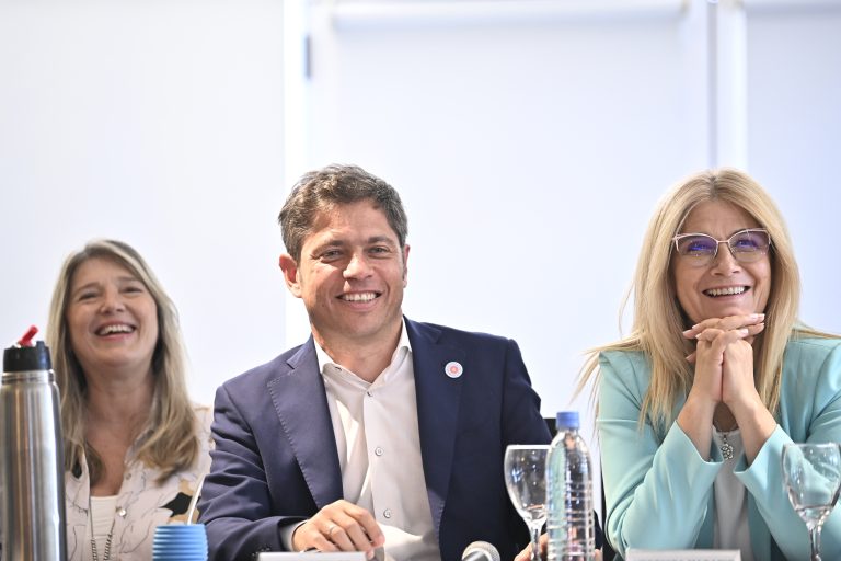Kicillof se comprometió a “proteger un tejido productivo que está nuevamente en riesgo”