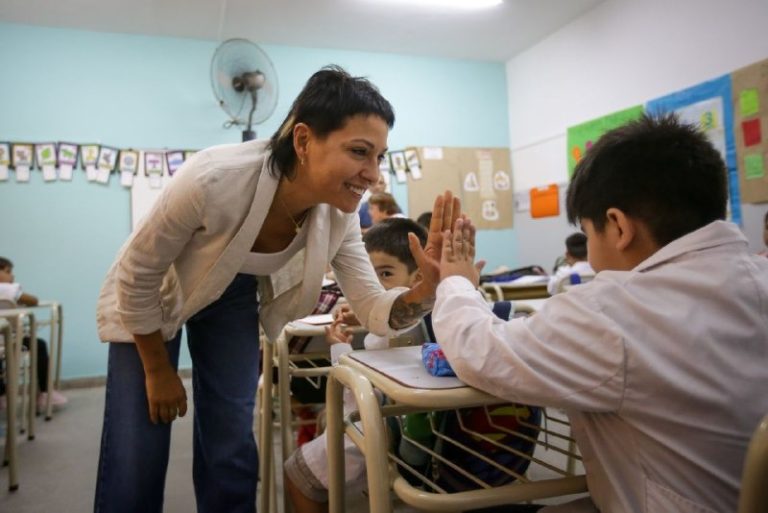 Mayra Mendoza: “Nuestro propósito es que los más chicos vivan mejor que nosotros”