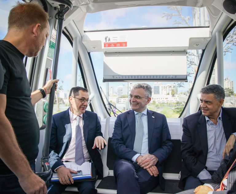 La Ciudad selló una alianza estratégica para el desarrollo tecnológico con Irlanda
