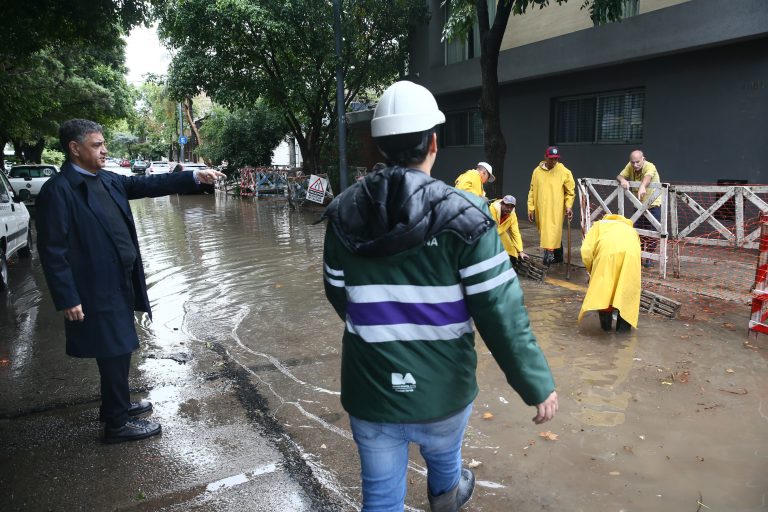 Jorge Macri destacó el operativo contra las lluvias, que ya superaron los 100 milímetros