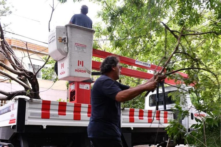 Morón dispuso un nuevo incremento salarial para los trabajadores municipales