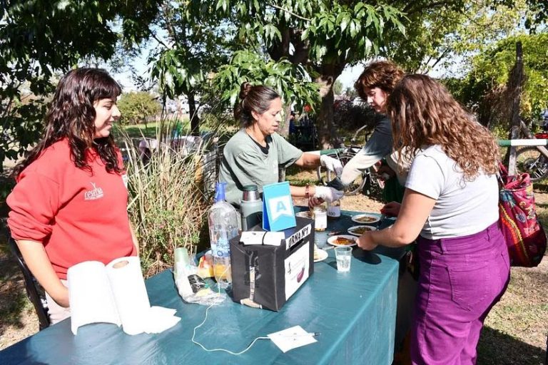 Fiesta regional de la berenjena al escabeche en Morón