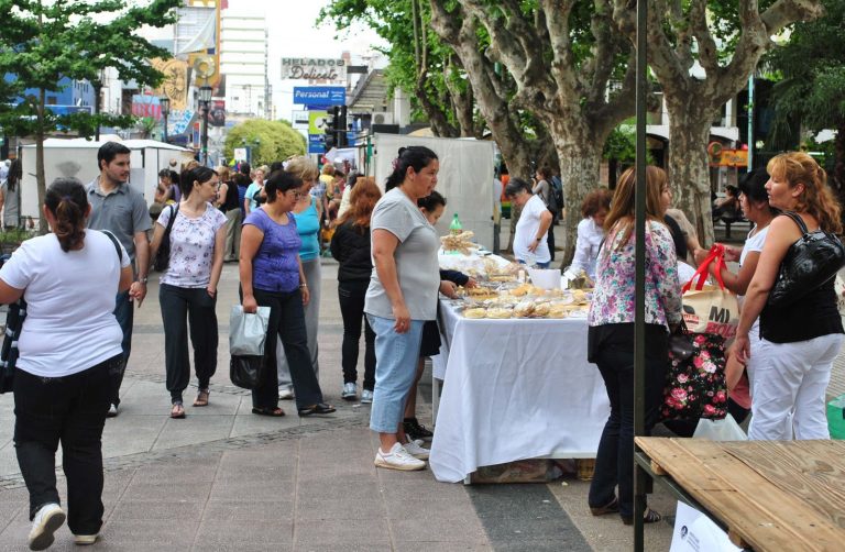 Inscriben para talleres barriales en Quilmes
