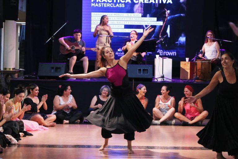Inscriben a talleres artísticos en Almirante Brown