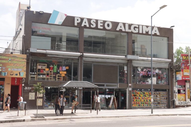 San Miguel otorga habilitaciones comerciales online, gratuitas y en 24 horas