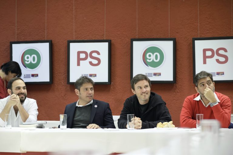 Kicillof visitó Uruguay y afirmó que “no hay proyecto nacional sin una mirada regional”