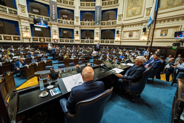 La Legislatura aprobó un proyecto que repudia nuevas restricciones de pesca en Islas Malvinas