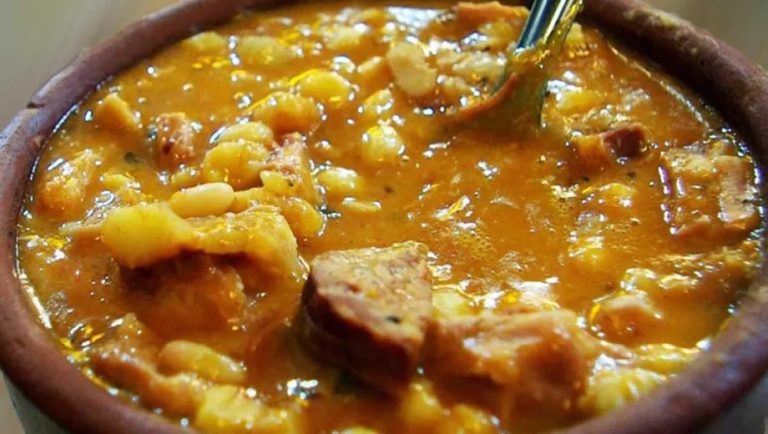 San Isidro convoca a los comercios a presentar su mejor locro para celebrar el 25 de Mayo