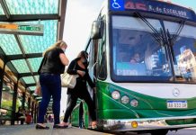 Se encarecen los viajes: aumentan colectivos, subtes y peajes