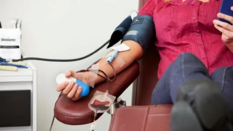 Campaña de donación de sangre en Valentín Alsina