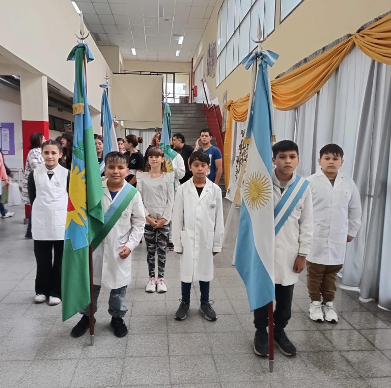Imponen nombre a Primaria de El Roble