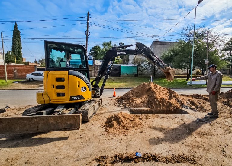 Obras de extensión cloacal en Ranelagh